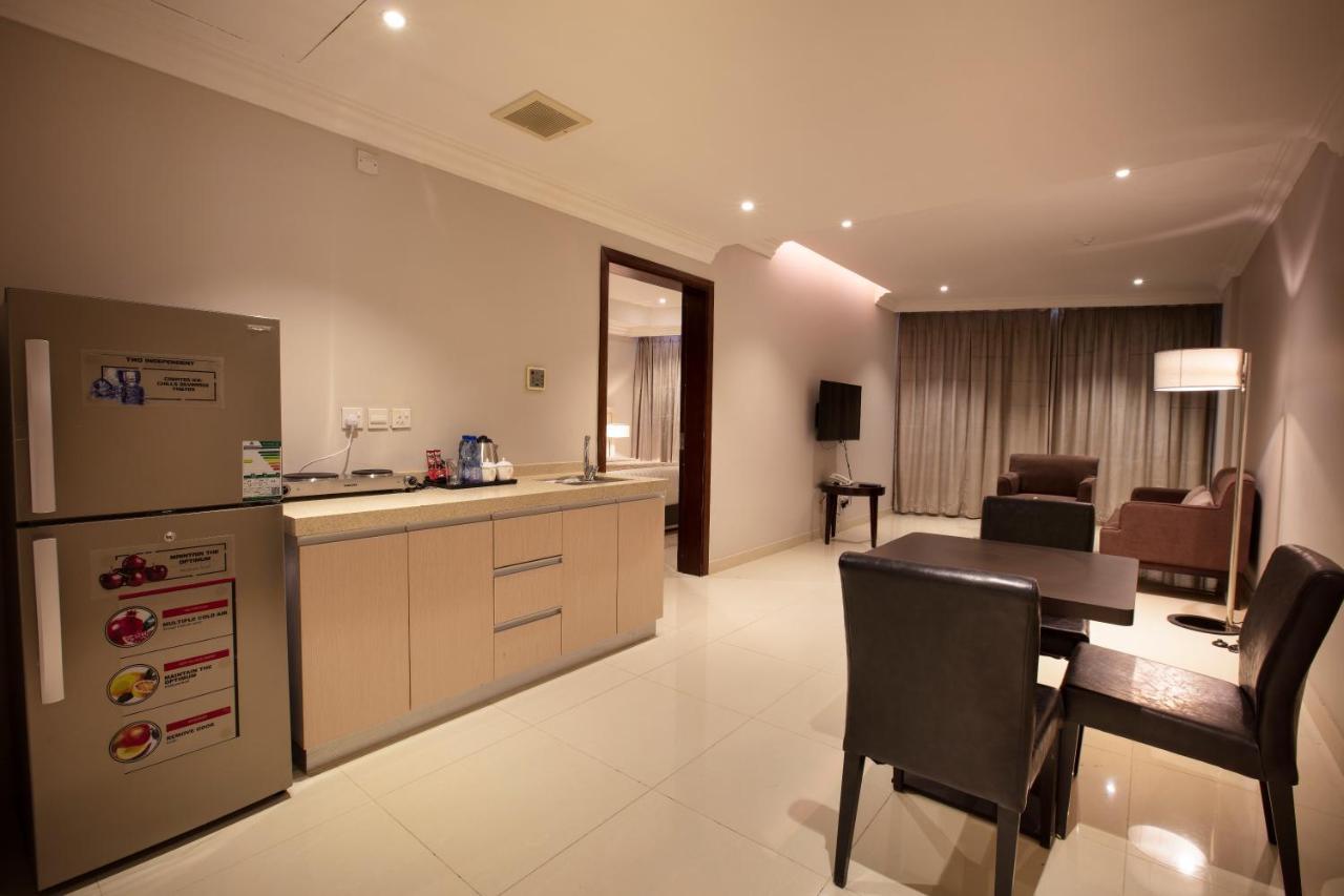 Somedays Hotel Suites Эль-Хуфуф Экстерьер фото