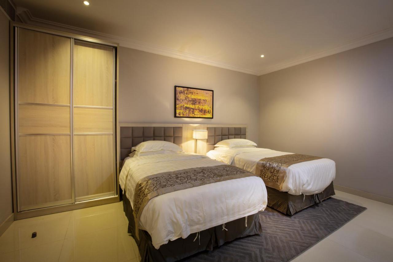 Somedays Hotel Suites Эль-Хуфуф Экстерьер фото