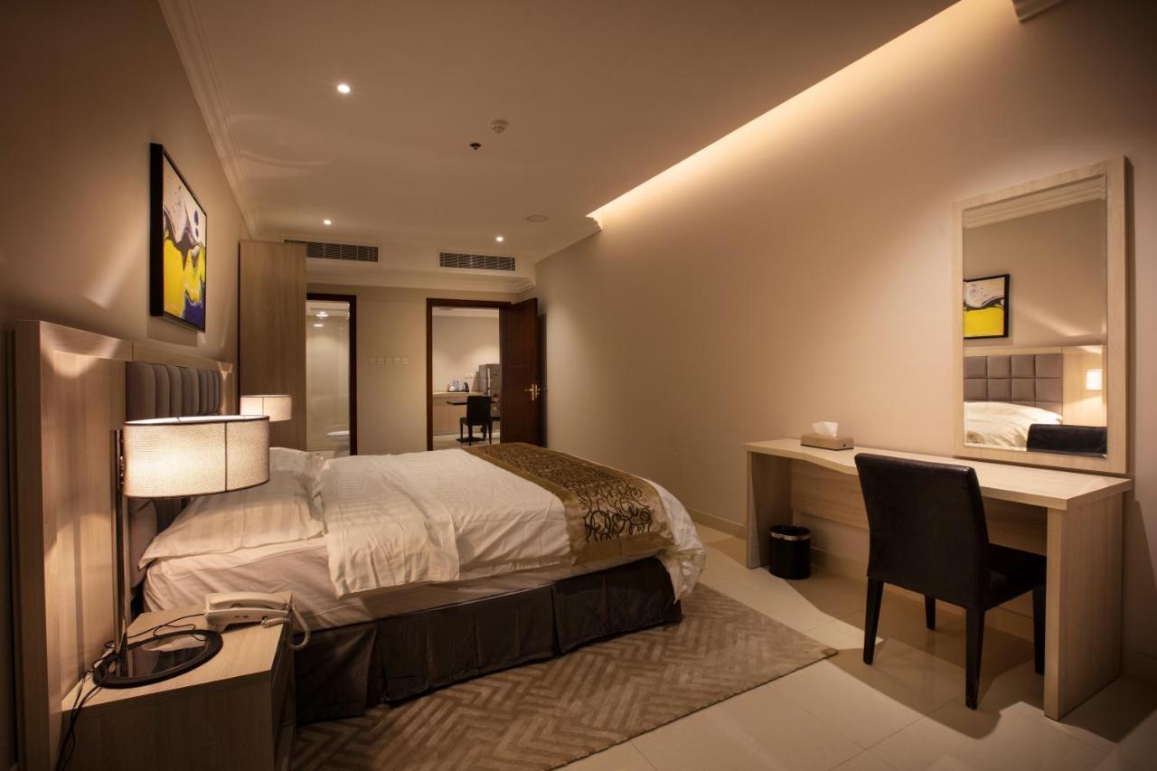 Somedays Hotel Suites Эль-Хуфуф Экстерьер фото