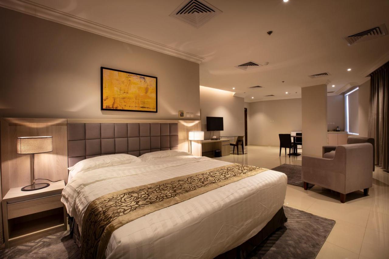 Somedays Hotel Suites Эль-Хуфуф Экстерьер фото