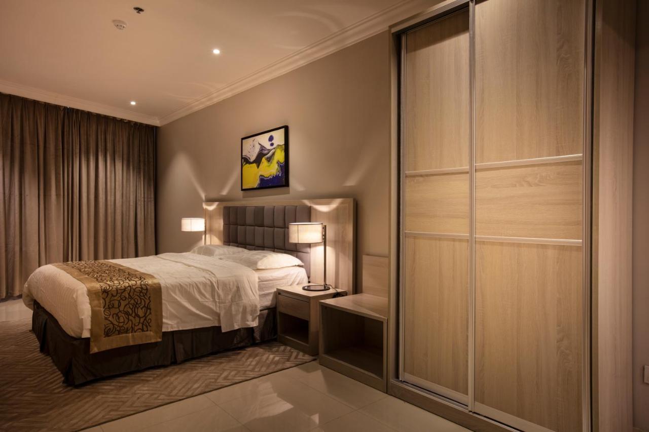 Somedays Hotel Suites Эль-Хуфуф Экстерьер фото